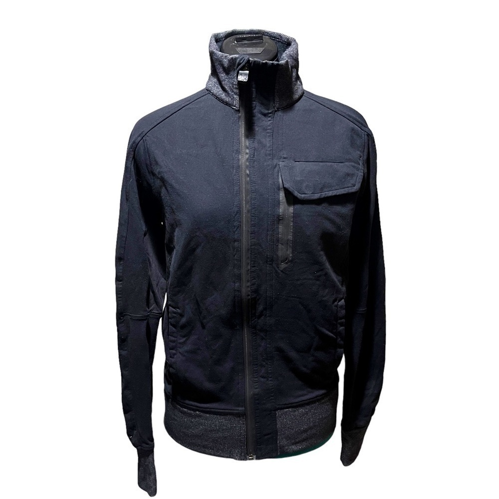 LULULEMON jacket full zip black size 6